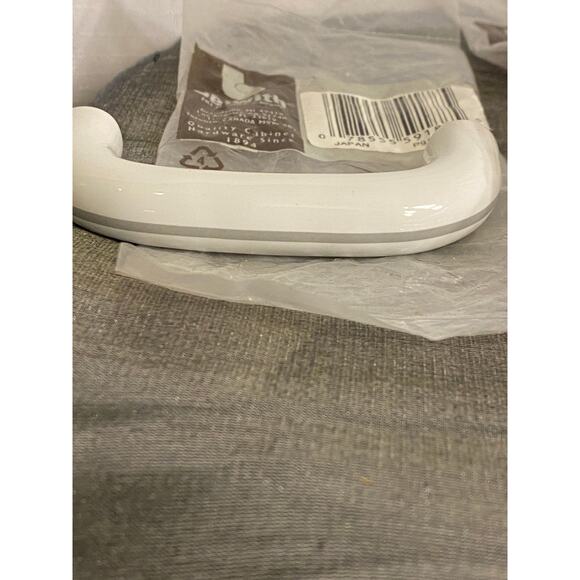 Set of 5 Belwith Drawer Handles White porcelain w gray stripe 3.5 inch NOS - Picture 3 of 8